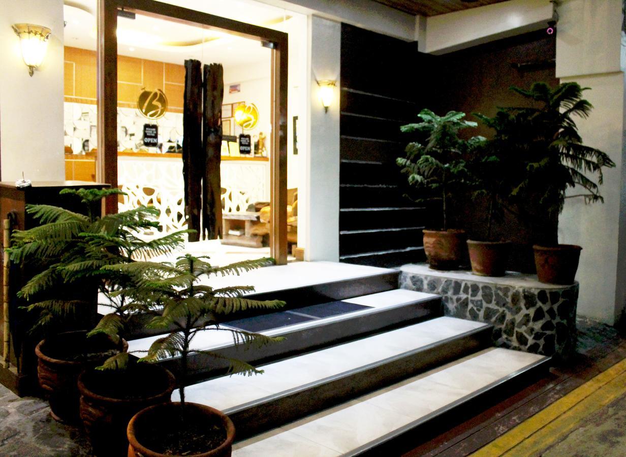 Belgian Suites Manila Zewnętrze zdjęcie