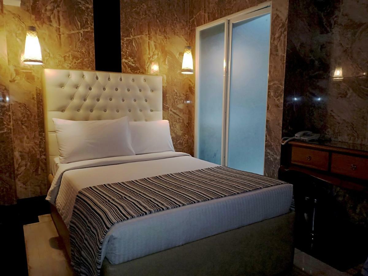 Belgian Suites Manila Zewnętrze zdjęcie